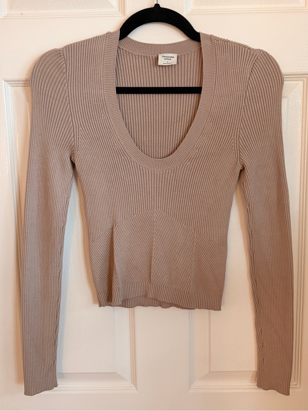 Abercrombie & Fitch Taupe Ribbed Scoop Neck Sweater Sz S